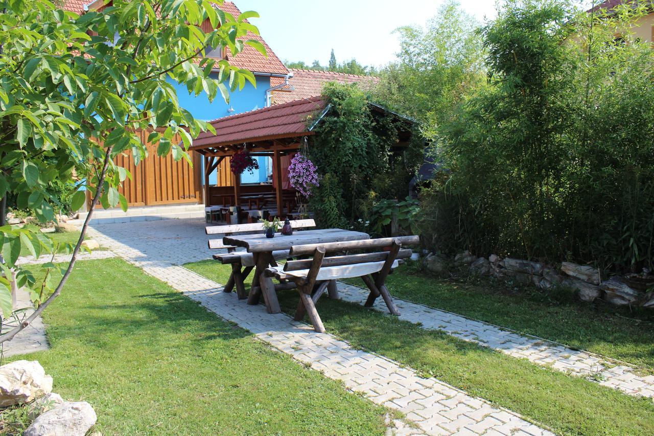 Csipkeszeg Bed & Breakfast Sic / Szek Romania Eksteriør billede